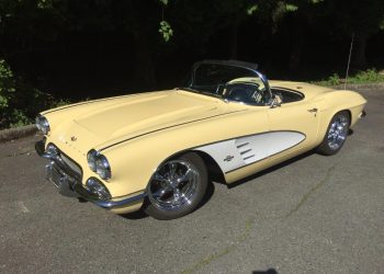 1961 Corvette (34)